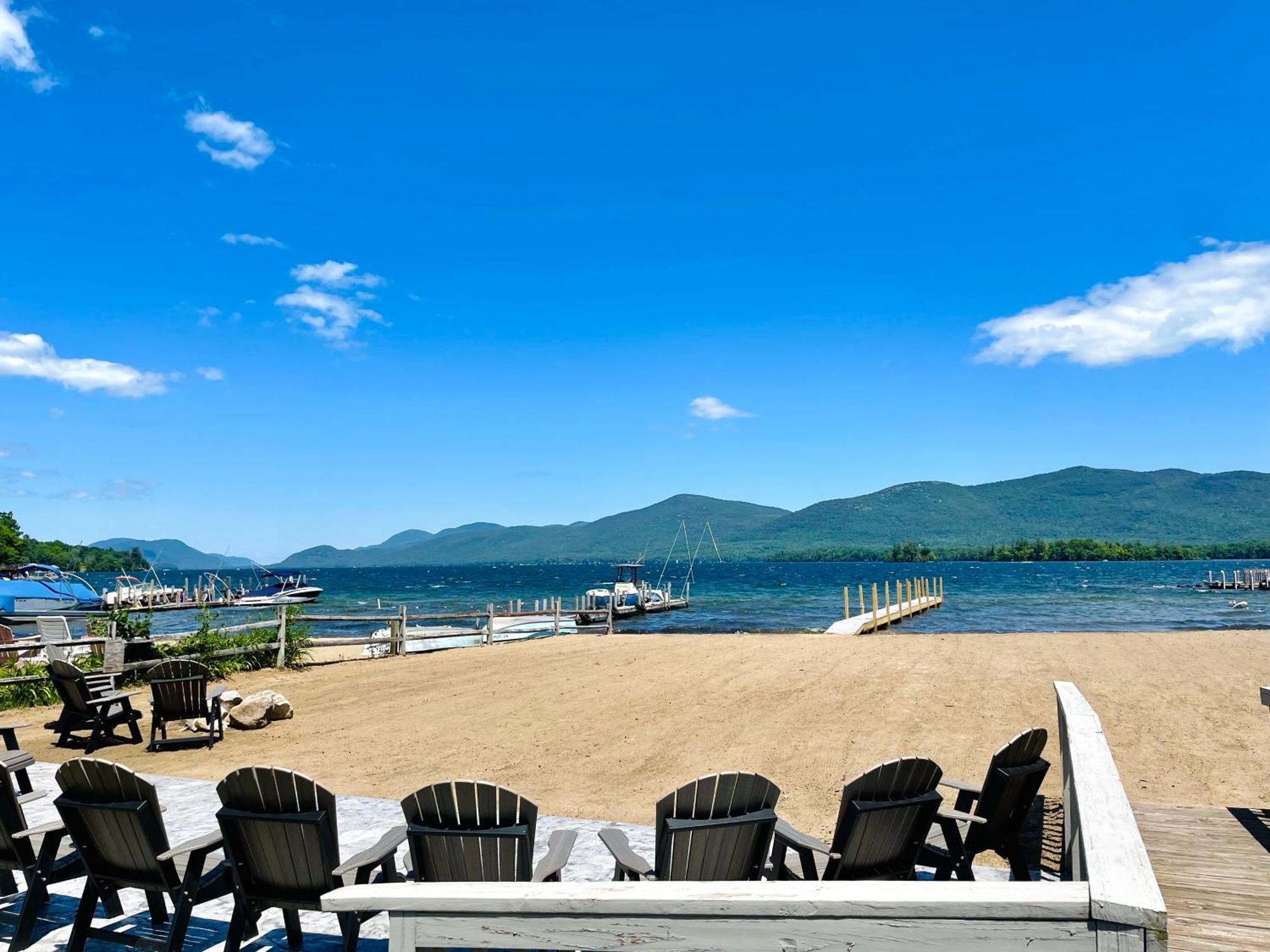 Waters Edge Lodge Озеро Джордж Экстерьер фото